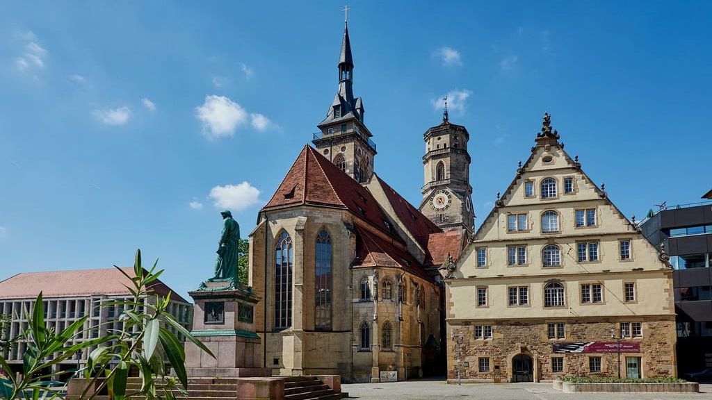 Akademische Unterstützung für beschäftigte Studierende Akademische Unterstützung für beschäftigte Studierende